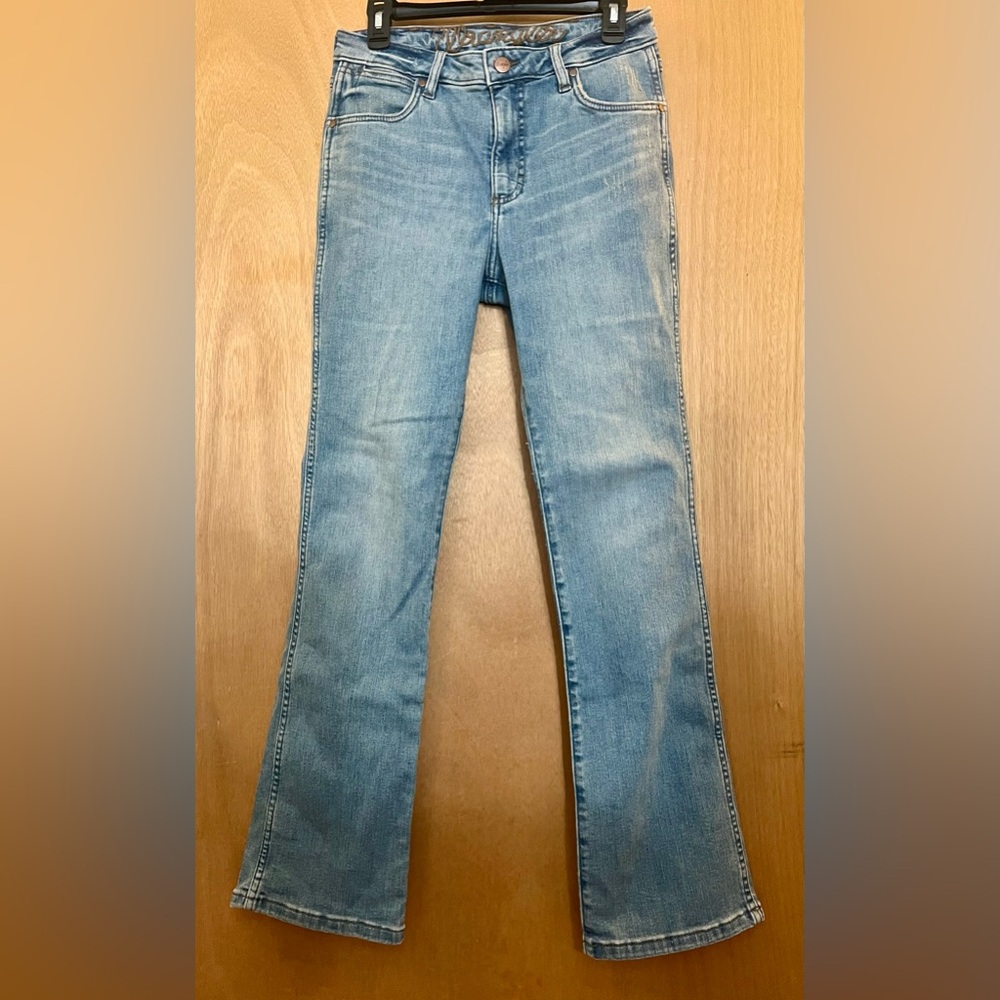 WRANGLER WOMEN'S RETRO HIGH RISE SLIM BOOTCUT JEANS 28 x 32 ***NEVER WORN!!!***